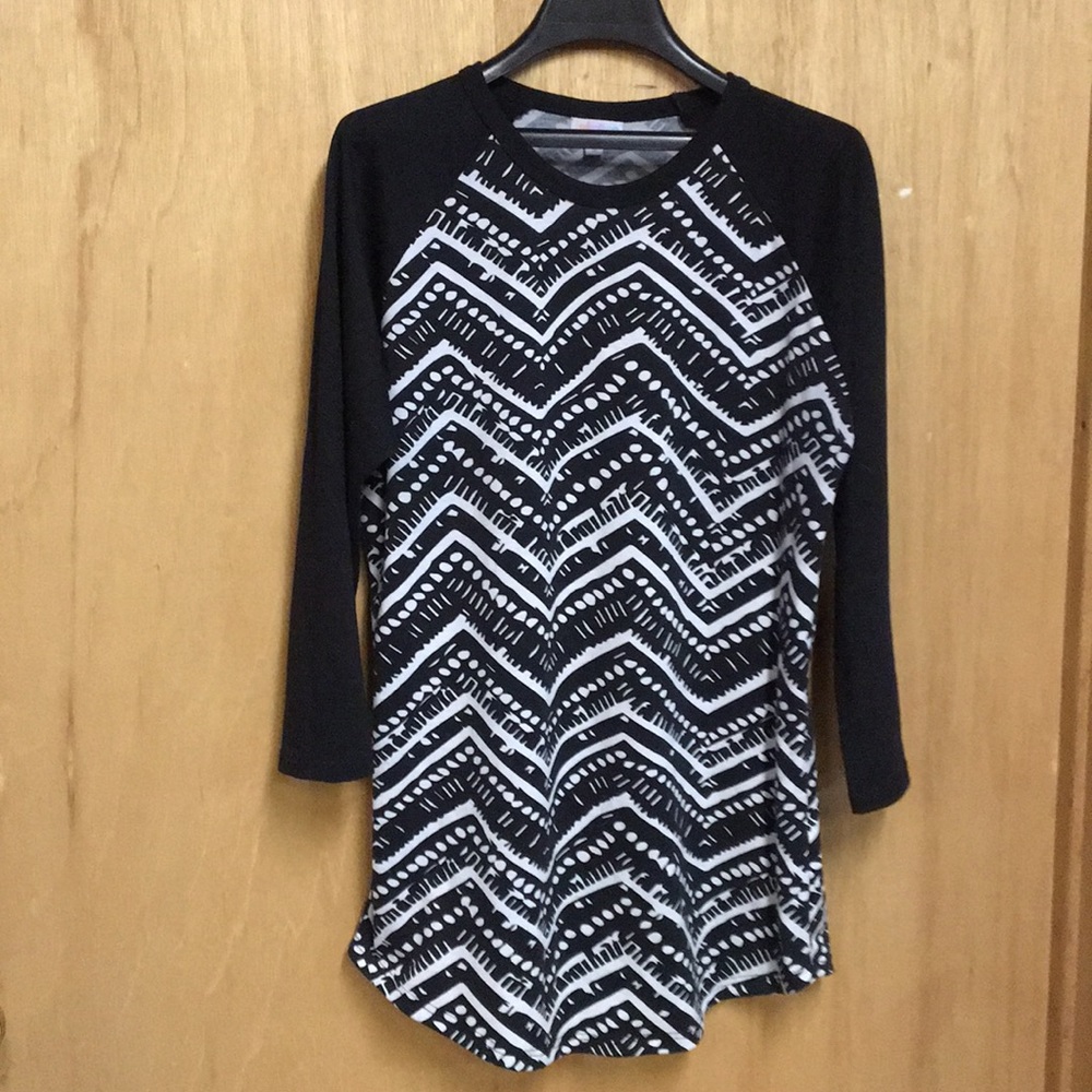 Lula roe top